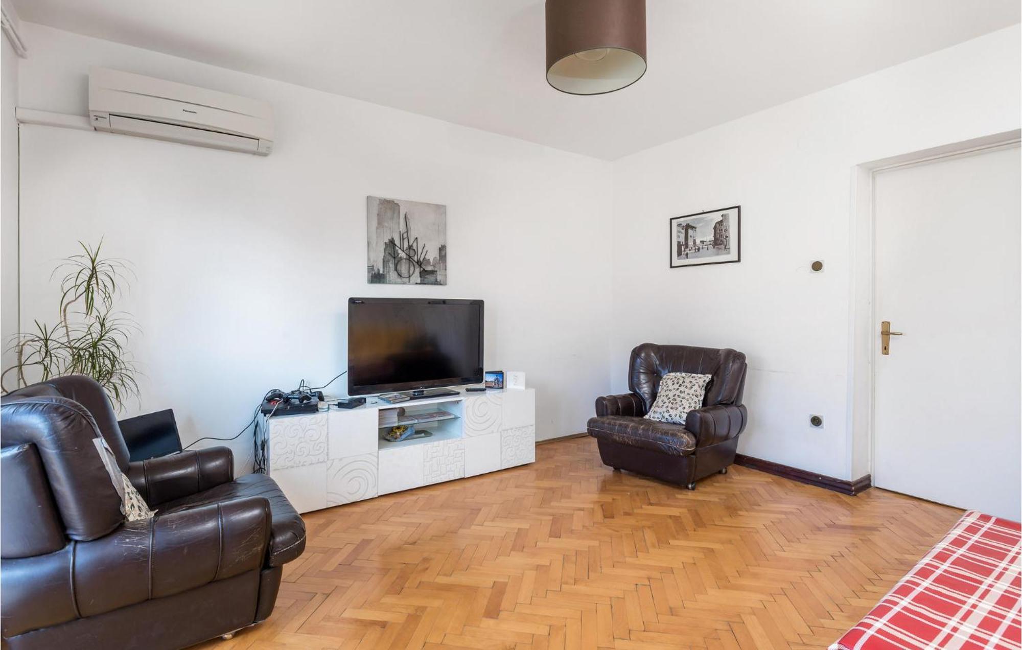 Amazing Apartment In Rijeka With Wifi ภายนอก รูปภาพ