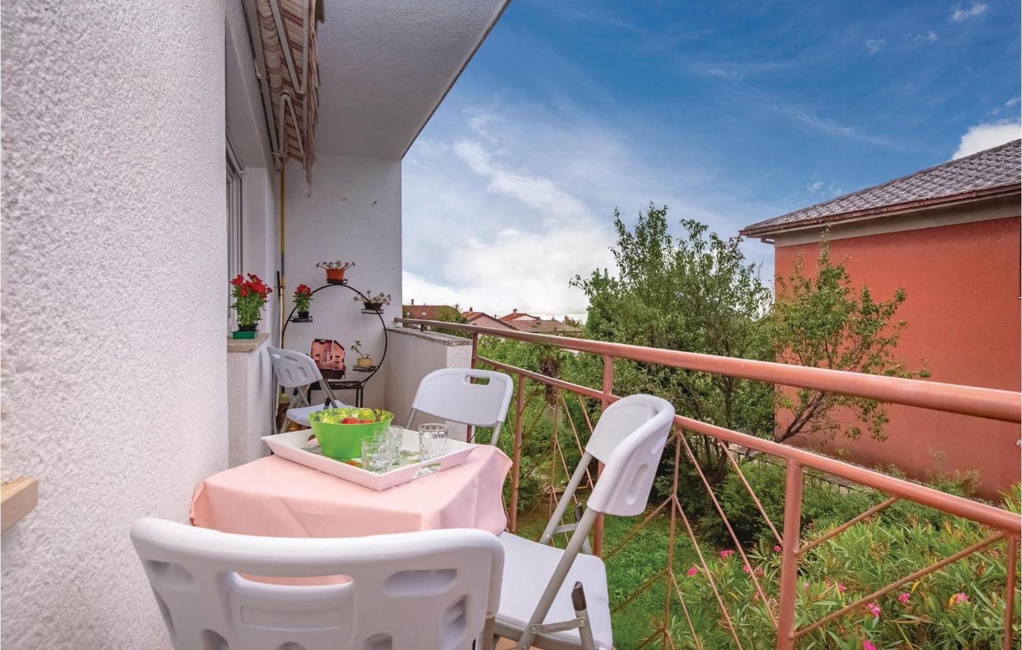 Amazing Apartment In Rijeka With Wifi ภายนอก รูปภาพ
