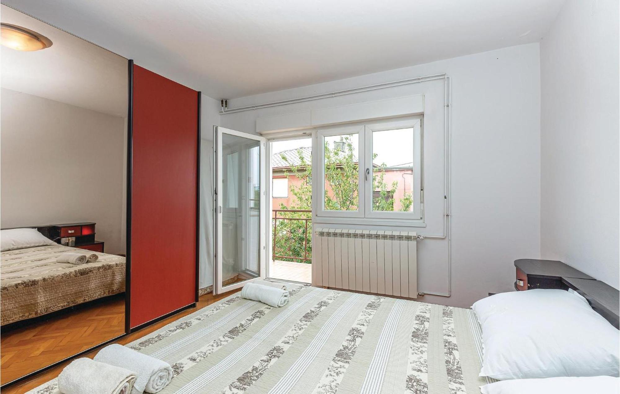 Amazing Apartment In Rijeka With Wifi ภายนอก รูปภาพ